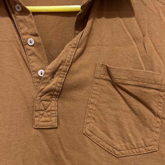 Like new American Apparel collared tee - Picture 3 of 4